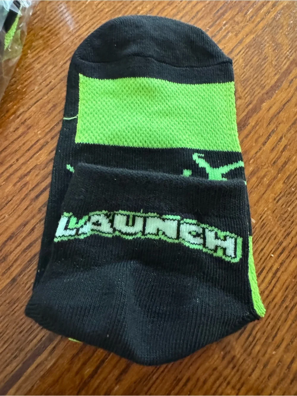 Set of 3 Trampoline no-slip grip socks Small Large toddler youth adult NWT